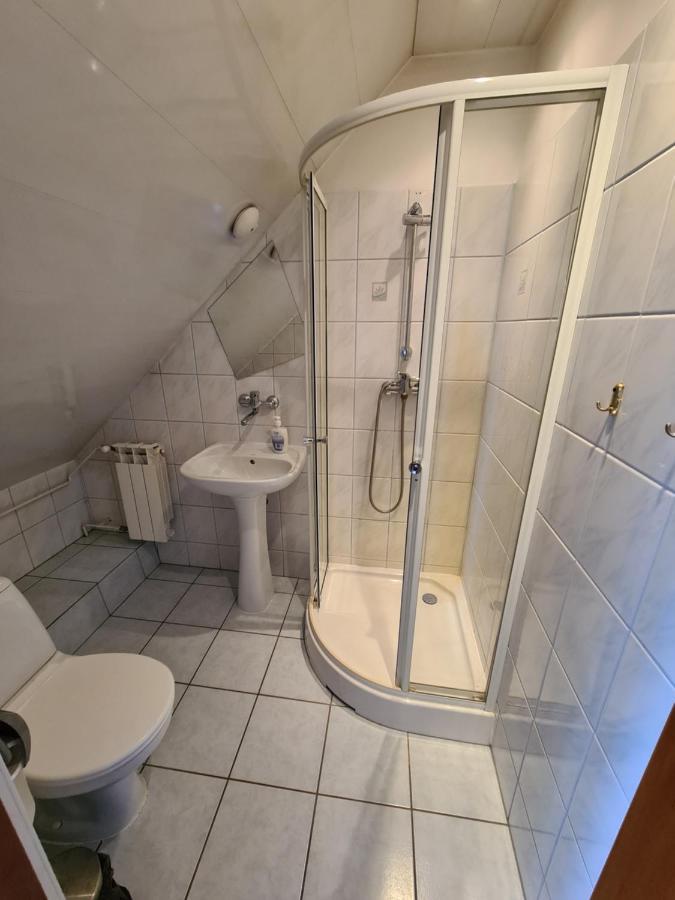 Gosciniec Halka Hostel Zwardon ภายนอก รูปภาพ