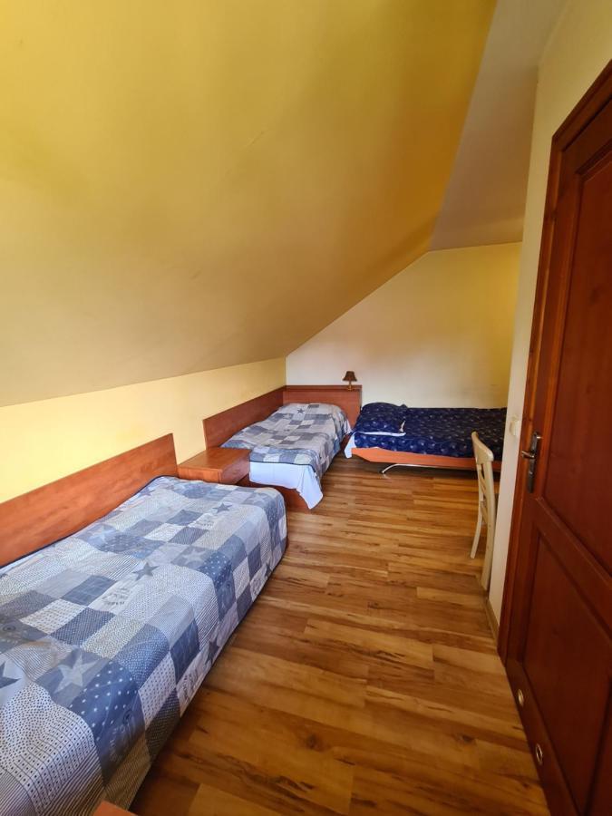 Gosciniec Halka Hostel Zwardon ภายนอก รูปภาพ