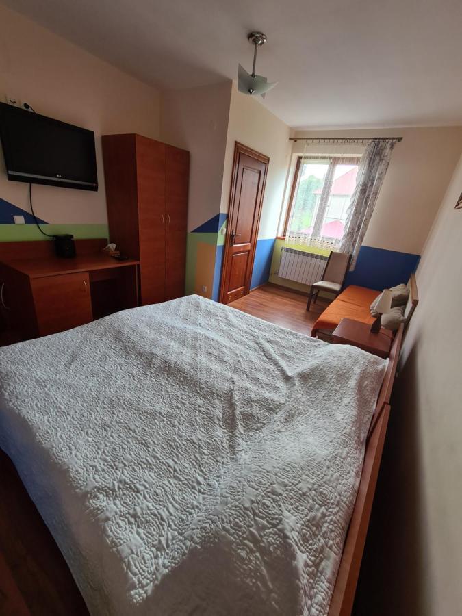 Gosciniec Halka Hostel Zwardon ภายนอก รูปภาพ