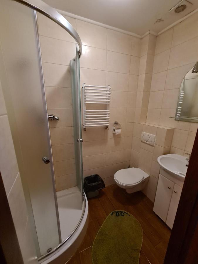 Gosciniec Halka Hostel Zwardon ภายนอก รูปภาพ