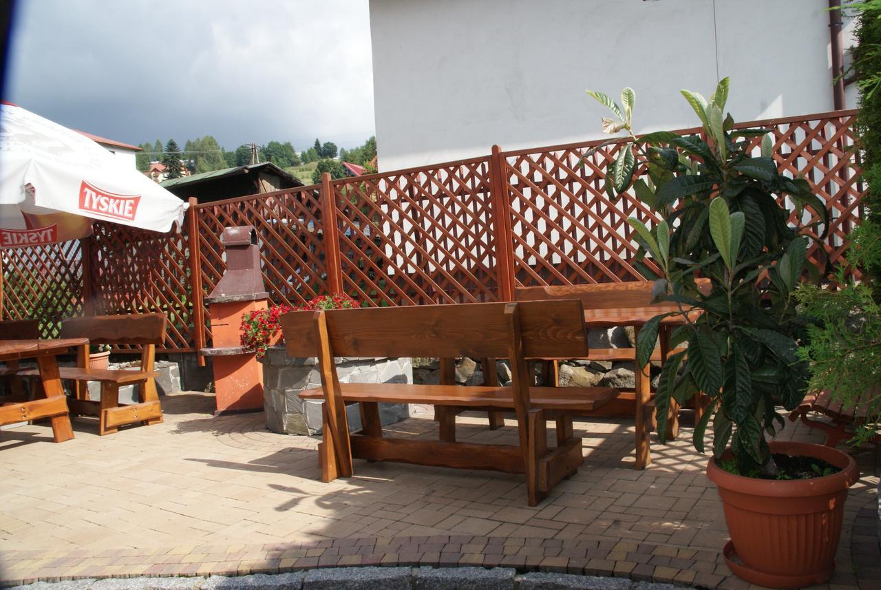 Gosciniec Halka Hostel Zwardon ภายนอก รูปภาพ